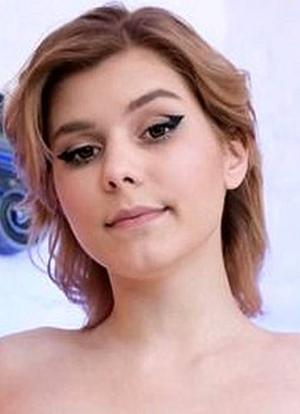Lexy Harris