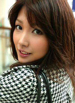 Aki Takahashi
