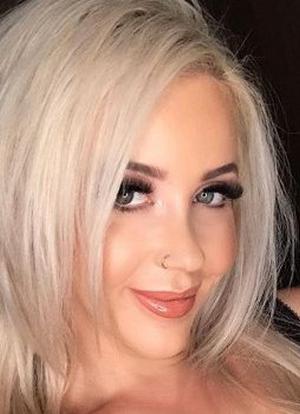 Ellyse Lowe