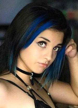 Deskicio Suicide