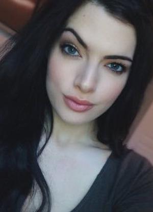 Ashley Heinrichs