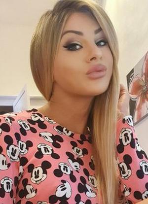 Noemi Blonde
