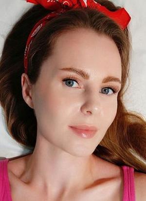 Elena Ross
