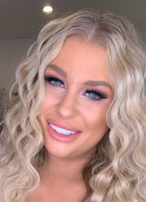 Chloe Davies