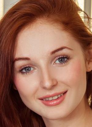 Leona Honey