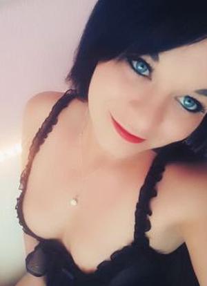 Nina Eyes