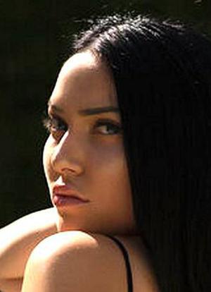 Kendall Maddoxx