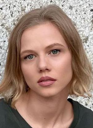 Mariana Kmet